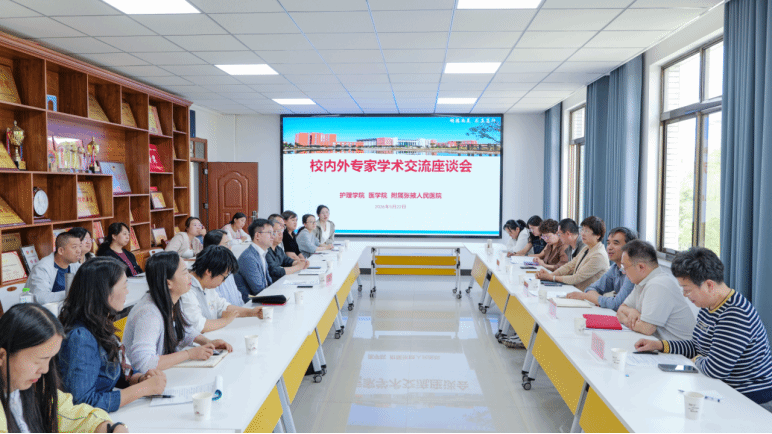 香港中文大学杨爱民教授应邀为护理学院师生...