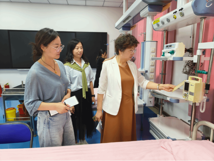 护理学院实践教学中心开展学期末安全大检查